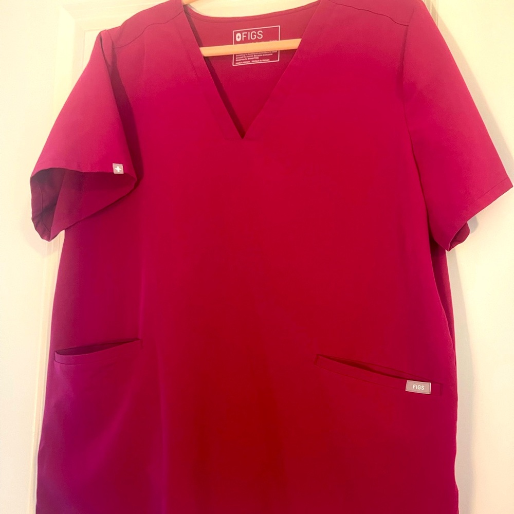 Figs 3 pocket Casma top